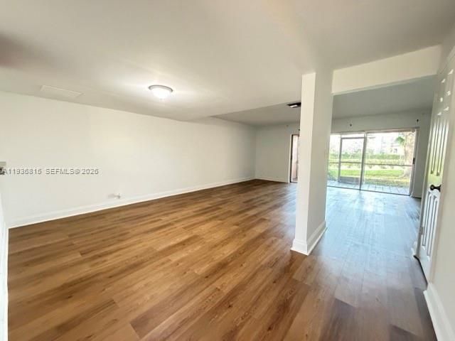 待售: $305,000 (2 贝兹, 2 浴室, 1753 平方英尺)