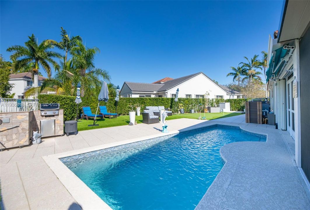 Heated Pool with electric shade