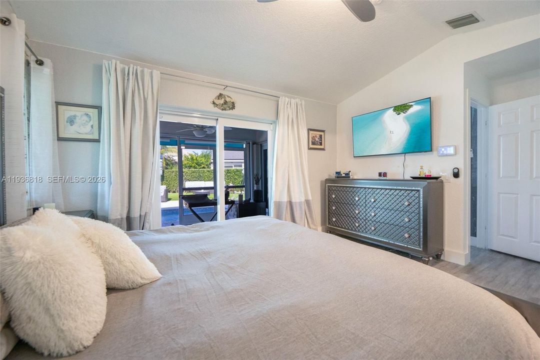 Large Master with pool view