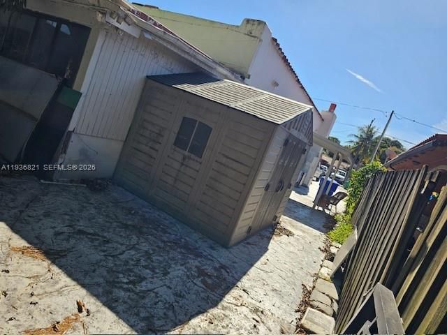 En Venta: $1,333,033 (2 camas, 2 baños, 2084 Pies cuadrados)