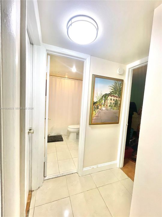 待售: $219,500 (2 贝兹, 2 浴室, 847 平方英尺)