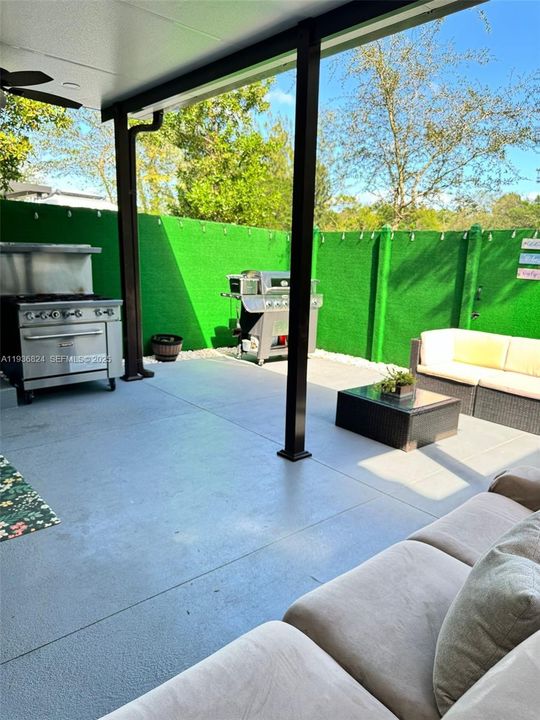 待售: $495,000 (3 贝兹, 2 浴室, 1441 平方英尺)