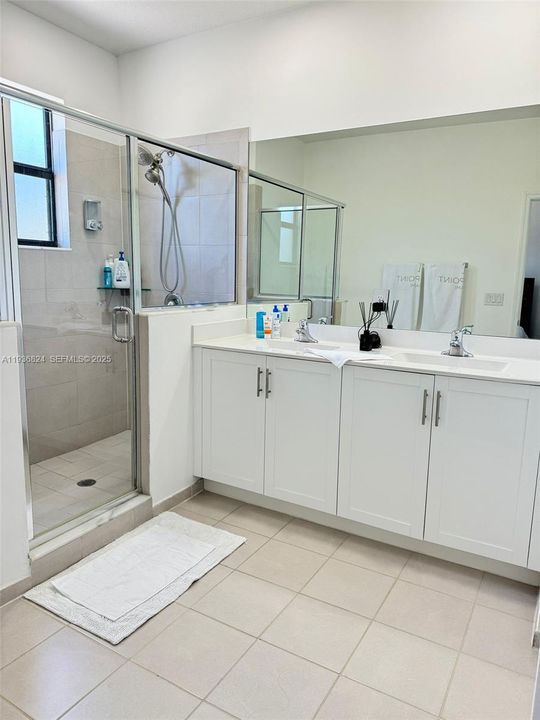 待售: $495,000 (3 贝兹, 2 浴室, 1441 平方英尺)