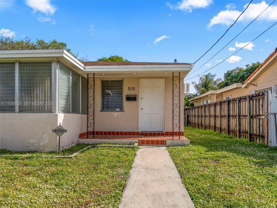 En Renta: $2,800 (3 camas, 1 baños, 1230 Pies cuadrados)