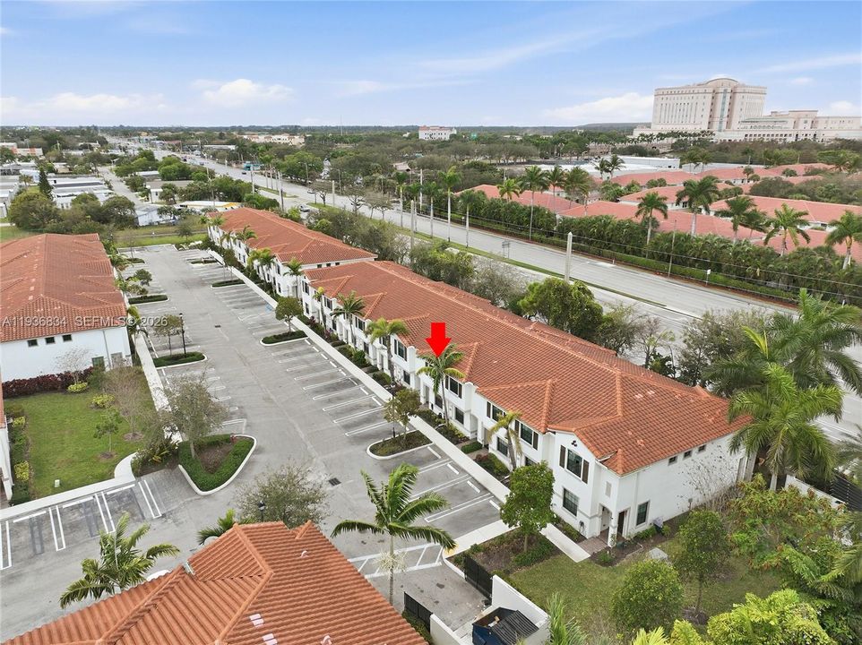 En Venta: $373,500 (3 camas, 3 baños, 1311 Pies cuadrados)