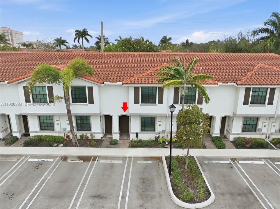En Venta: $373,500 (3 camas, 3 baños, 1311 Pies cuadrados)