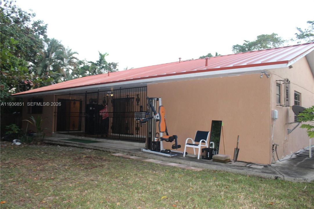 En Venta: $659,999 (3 camas, 2 baños, 1817 Pies cuadrados)