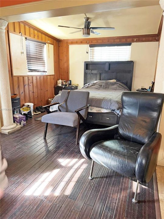 En Venta: $420,000 (3 camas, 2 baños, 1328 Pies cuadrados)