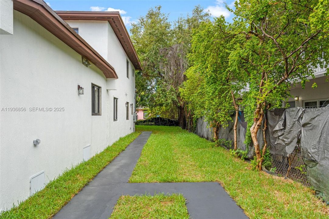 For Sale: $1,100,000 (0 beds, 0 baths, 0 Square Feet)