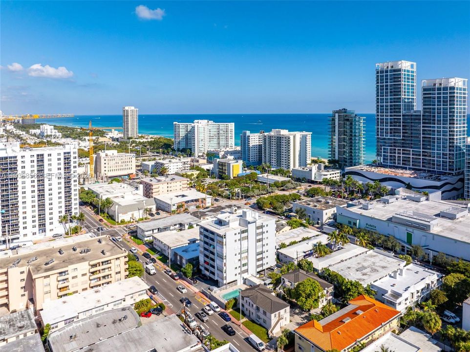 For Sale: $330,000 (2 beds, 2 baths, 1175 Square Feet)