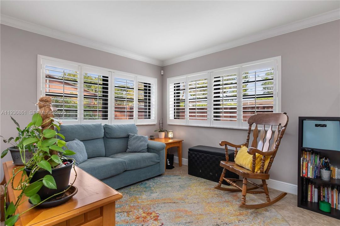 For Sale: $395,000 (3 beds, 2 baths, 1478 Square Feet)