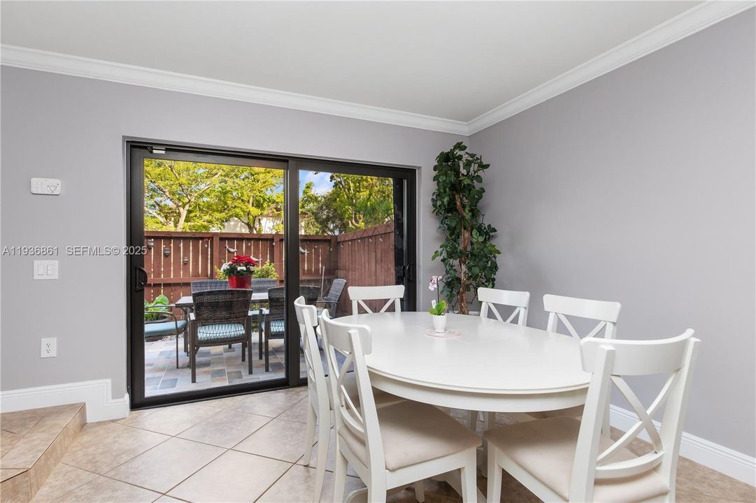 For Sale: $395,000 (3 beds, 2 baths, 1478 Square Feet)