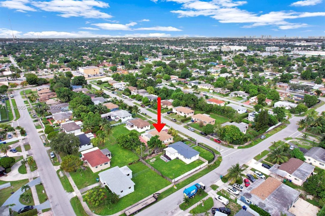 For Sale: $599,000 (3 beds, 2 baths, 1459 Square Feet)