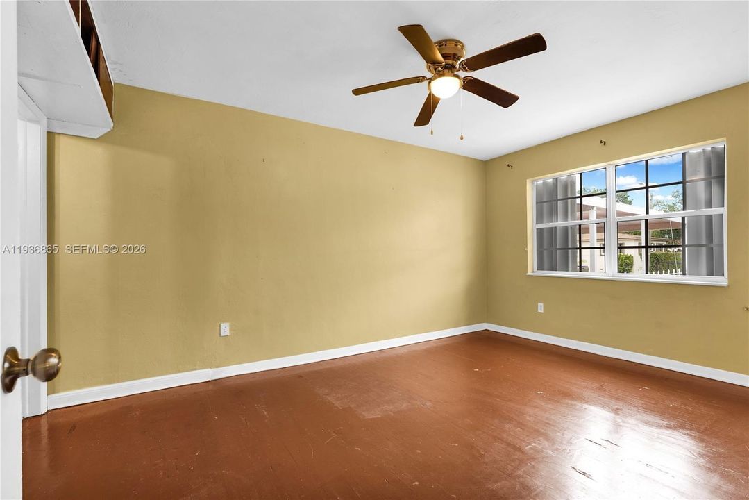 For Sale: $599,000 (3 beds, 2 baths, 1459 Square Feet)