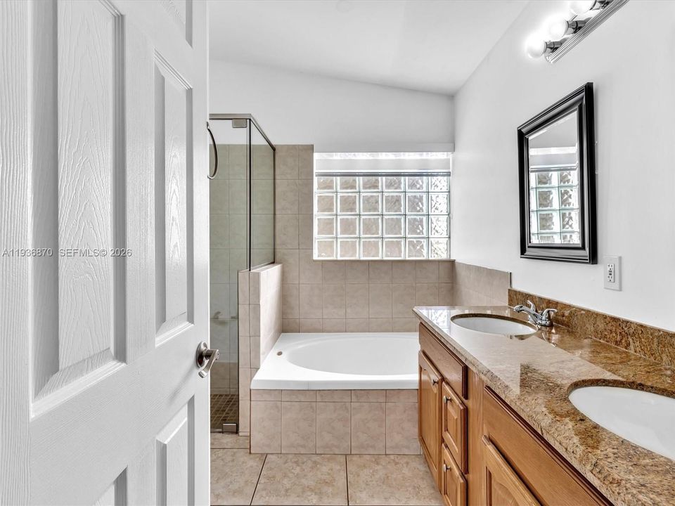 For Rent: $4,150 (3 beds, 2 baths, 1615 Square Feet)