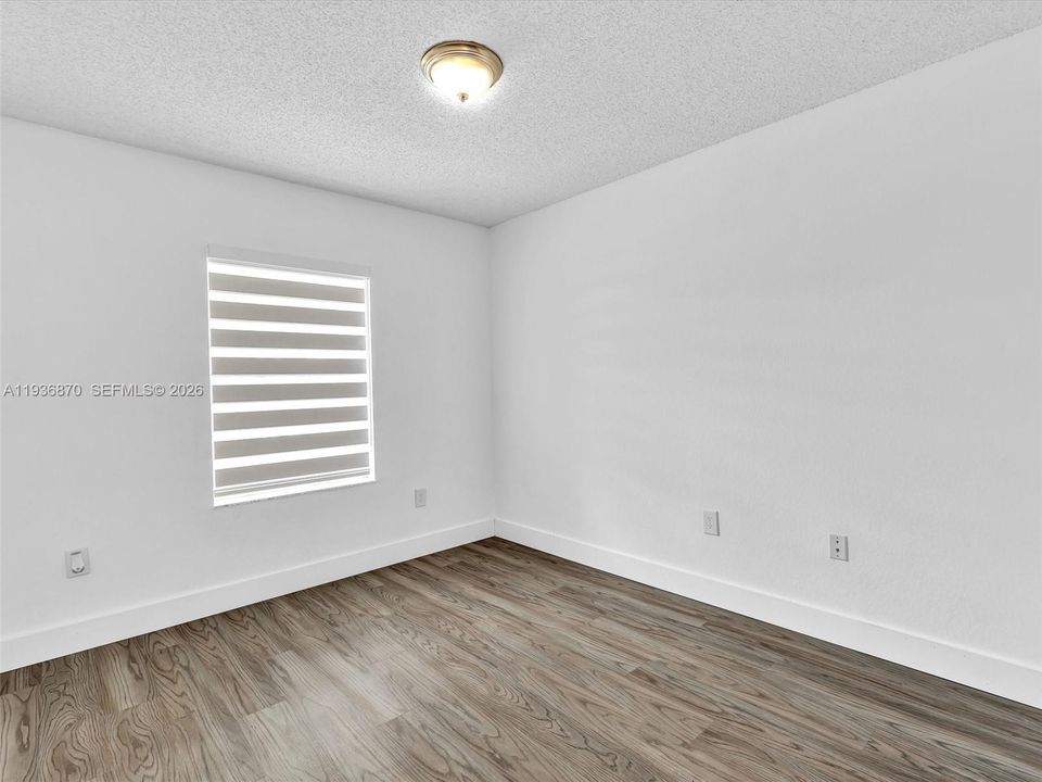 For Rent: $4,150 (3 beds, 2 baths, 1615 Square Feet)