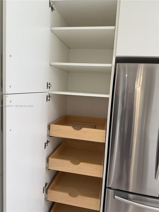 В аренду: $5,800 (2 спален, 2 ванн, 1700 Квадратных фут)