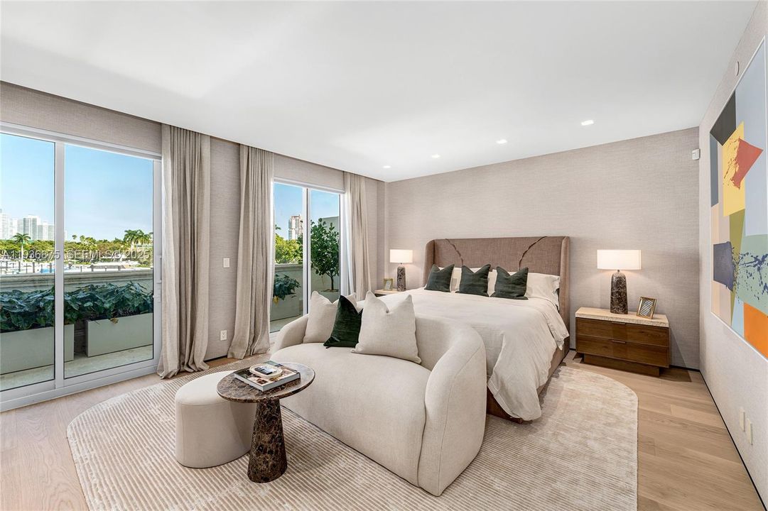 For Sale: $9,250,000 (3 beds, 3 baths, 2744 Square Feet)