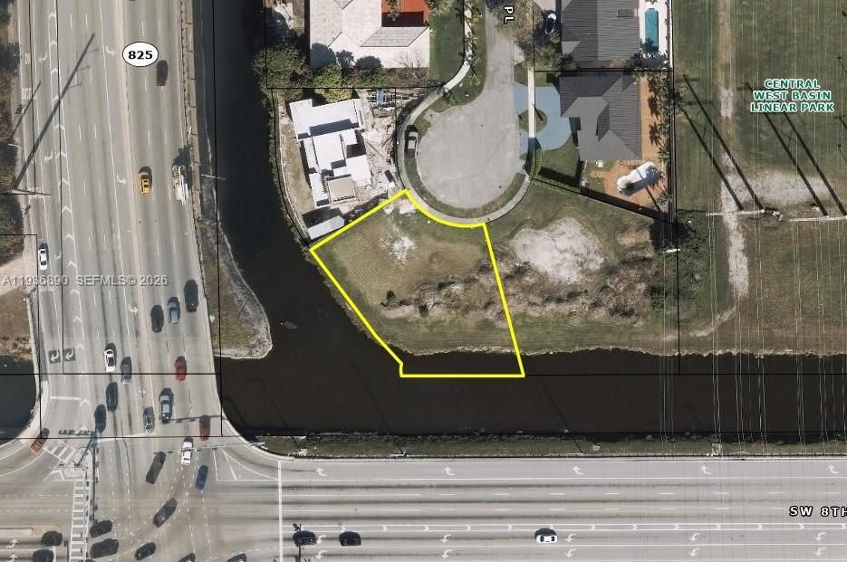 En Venta: $550,000 (0.29 acres)