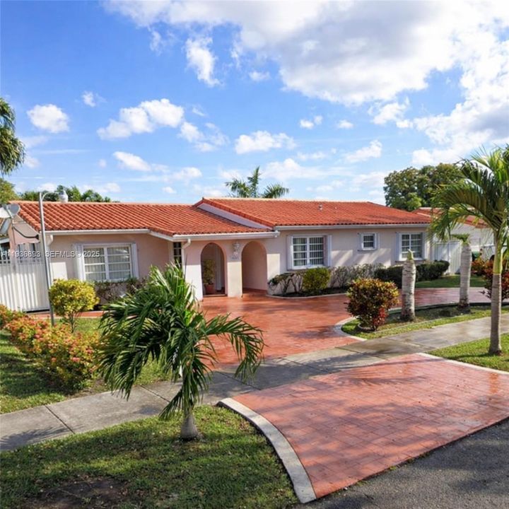 For Sale: $749,000 (4 beds, 2 baths, 0 Square Feet)