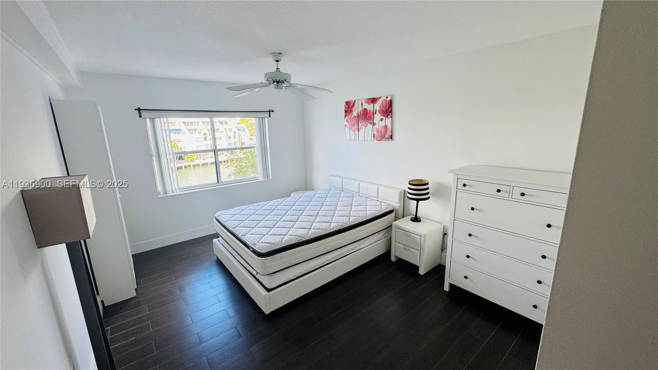 En Renta: $1,900 (1 camas, 1 baños, 697 Pies cuadrados)