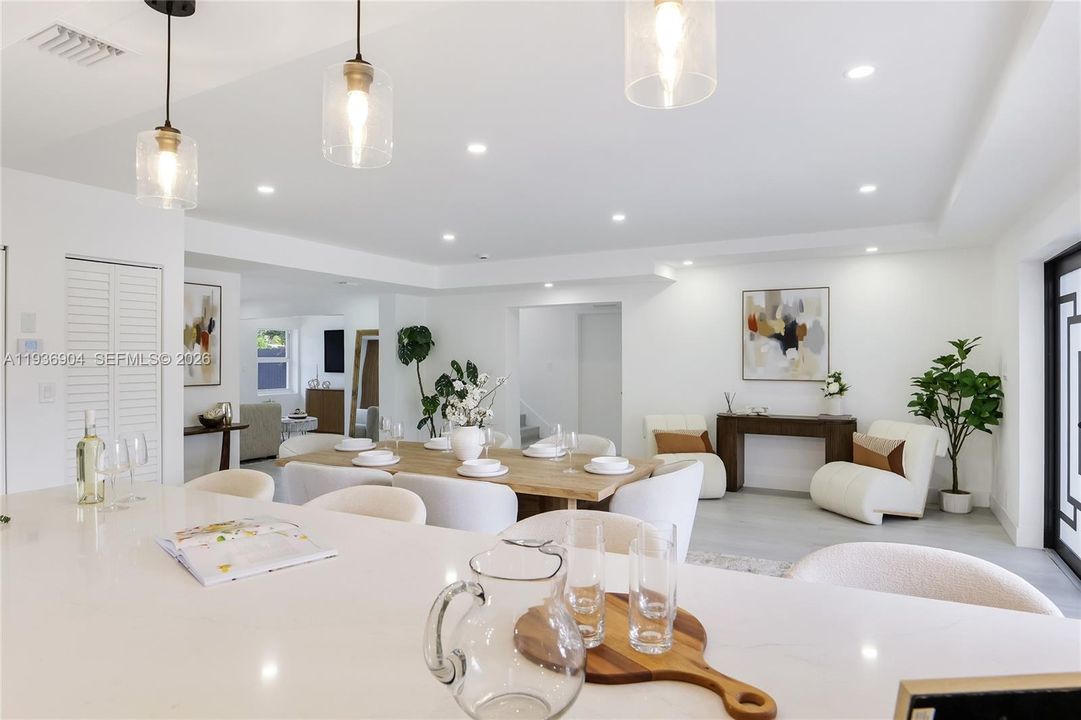 For Sale: $1,395,000 (3 beds, 3 baths, 2257 Square Feet)