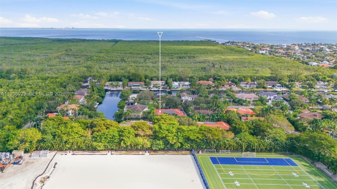 待售: $3,350,000 (6 贝兹, 3 浴室, 3350 平方英尺)