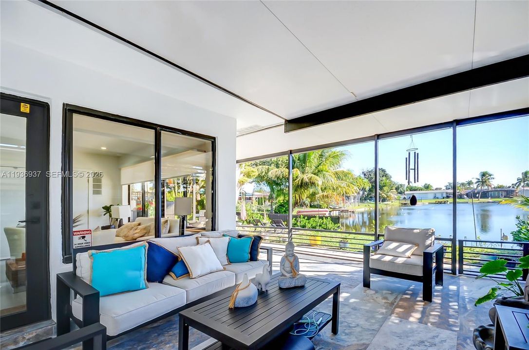 出租: $4,800 (4 贝兹, 3 浴室, 1616 平方英尺)