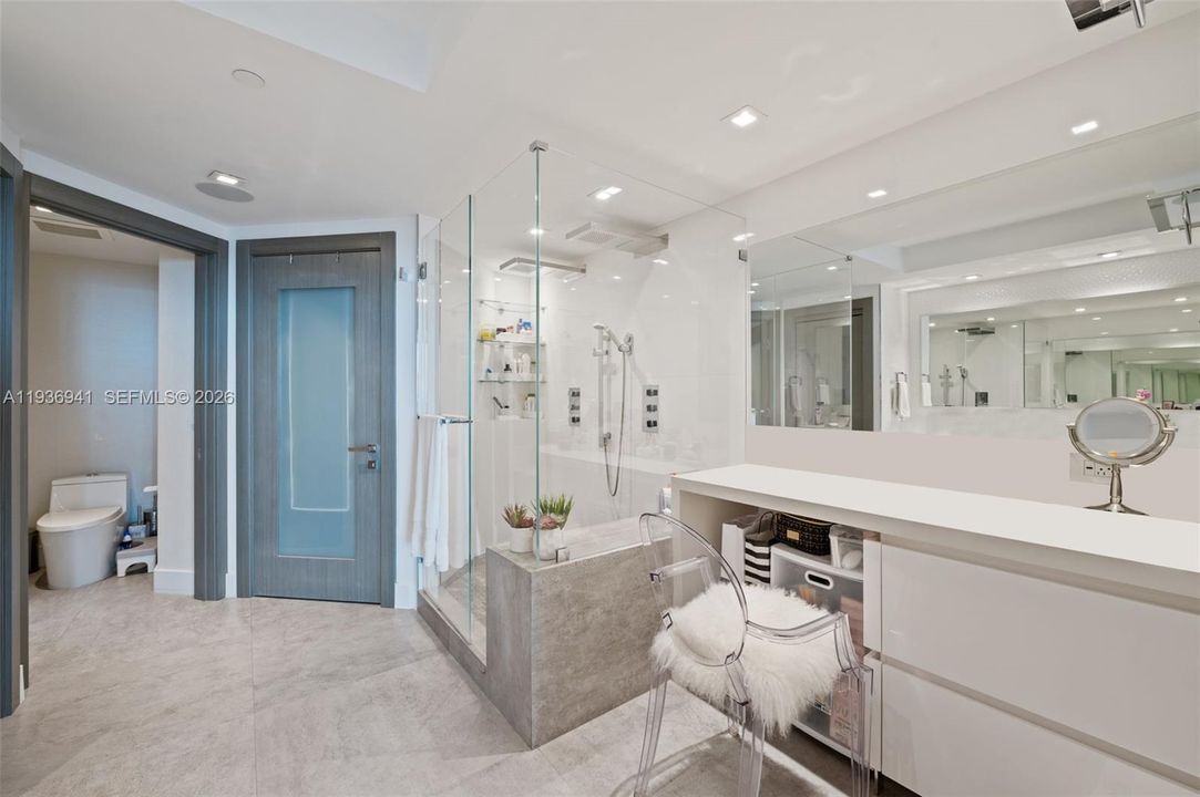 待售: $2,790,000 (3 贝兹, 3 浴室, 2130 平方英尺)