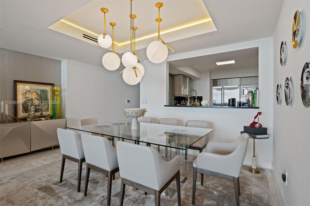 待售: $2,790,000 (3 贝兹, 3 浴室, 2130 平方英尺)