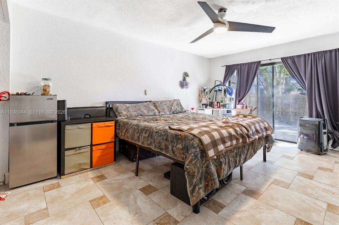 待售: $440,000 (2 贝兹, 2 浴室, 1308 平方英尺)