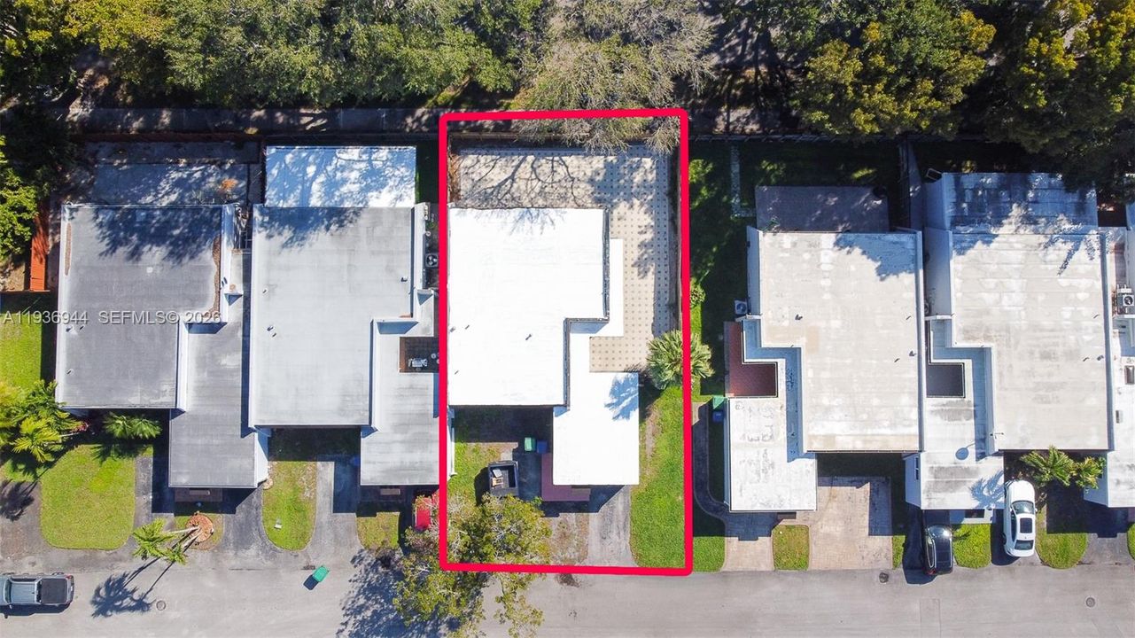 待售: $440,000 (2 贝兹, 2 浴室, 1308 平方英尺)