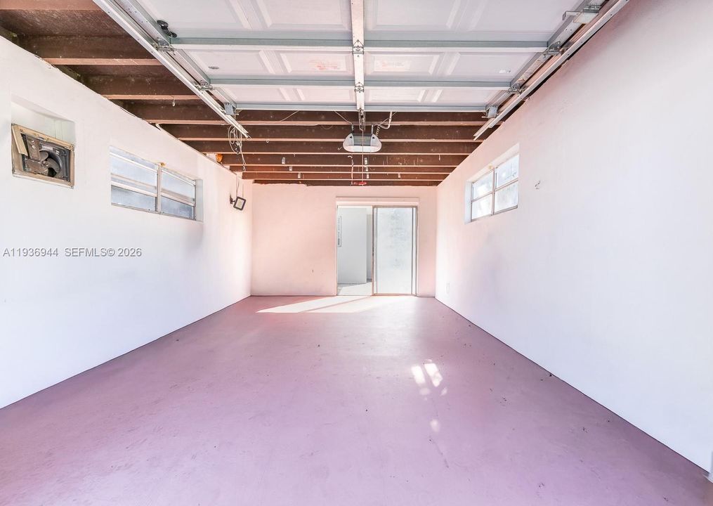 待售: $440,000 (2 贝兹, 2 浴室, 1308 平方英尺)