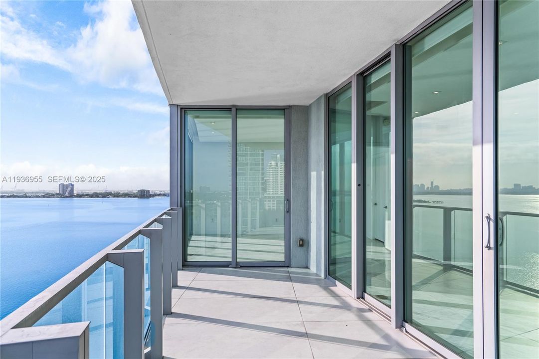 На продажу: $1,465,000 (3 спален, 4 ванн, 1698 Квадратных фут)