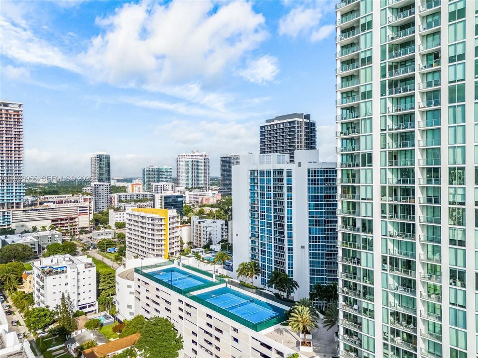 На продажу: $1,465,000 (3 спален, 4 ванн, 1698 Квадратных фут)