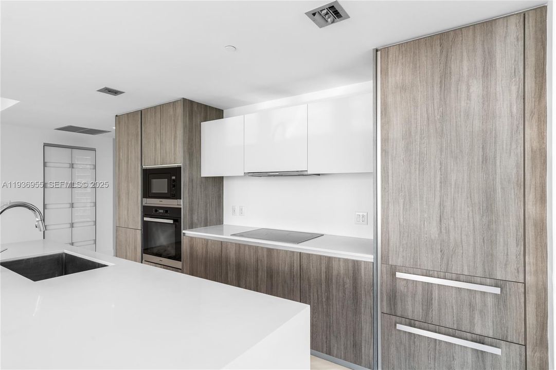 На продажу: $1,465,000 (3 спален, 4 ванн, 1698 Квадратных фут)