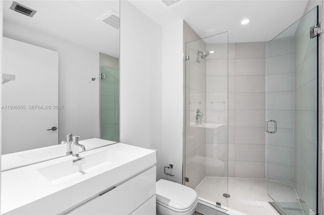 На продажу: $1,465,000 (3 спален, 4 ванн, 1698 Квадратных фут)