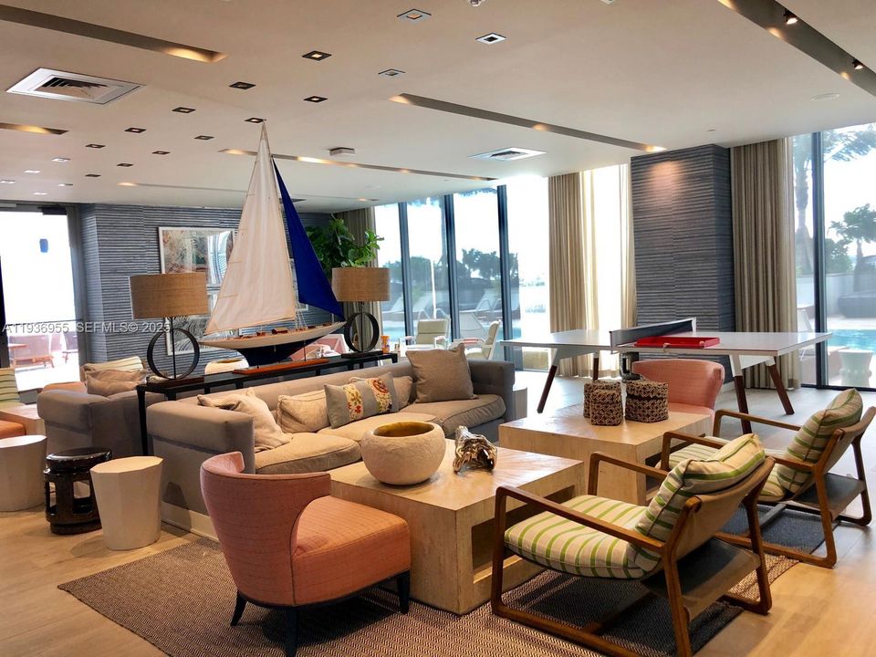 На продажу: $1,465,000 (3 спален, 4 ванн, 1698 Квадратных фут)