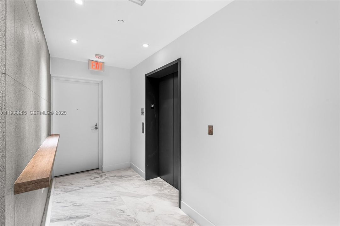 На продажу: $1,465,000 (3 спален, 4 ванн, 1698 Квадратных фут)