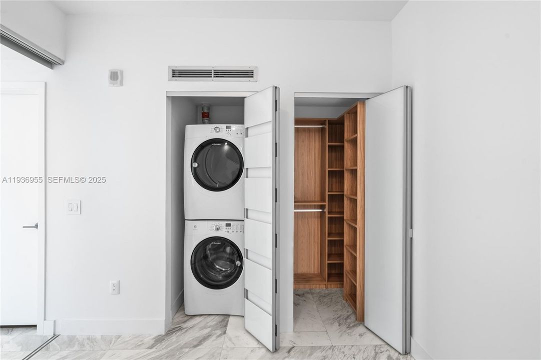 На продажу: $1,465,000 (3 спален, 4 ванн, 1698 Квадратных фут)