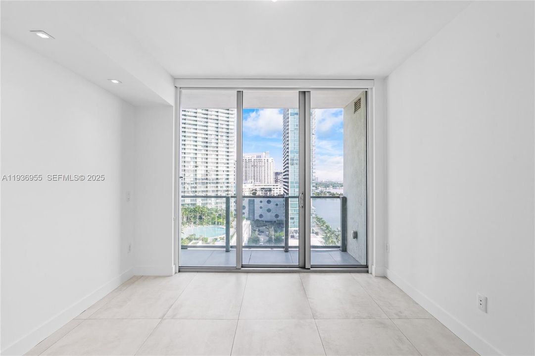 На продажу: $1,465,000 (3 спален, 4 ванн, 1698 Квадратных фут)