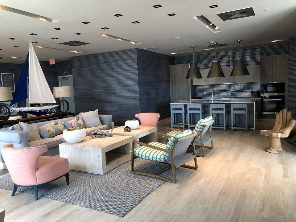 На продажу: $1,465,000 (3 спален, 4 ванн, 1698 Квадратных фут)