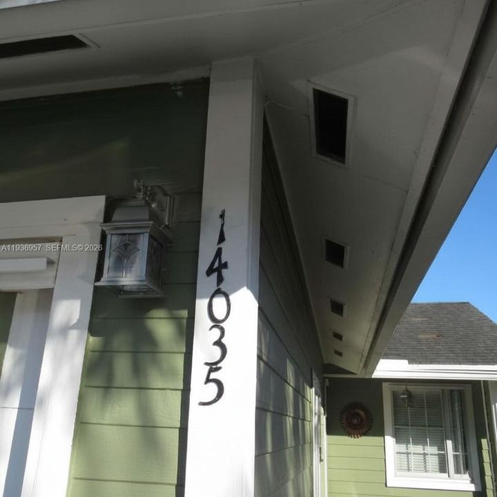 For Sale: $660,000 (4 beds, 2 baths, 1799 Square Feet)