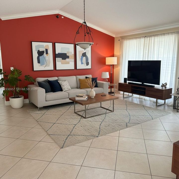 For Sale: $660,000 (4 beds, 2 baths, 1799 Square Feet)