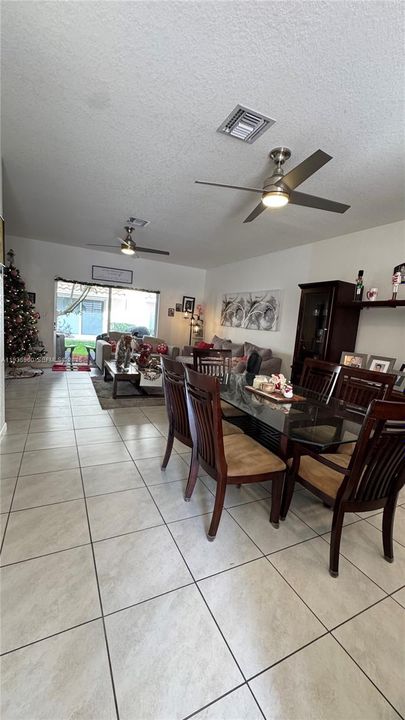 На продажу: $435,000 (3 спален, 2 ванн, 1442 Квадратных фут)