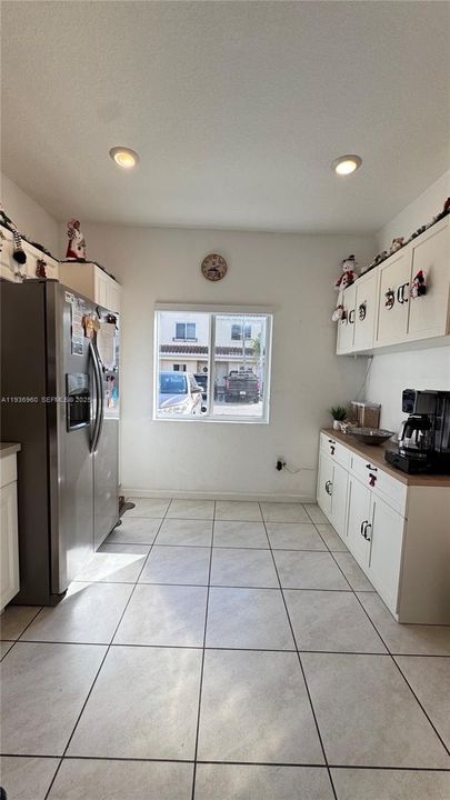 На продажу: $435,000 (3 спален, 2 ванн, 1442 Квадратных фут)