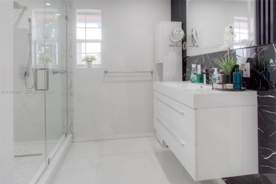 For Sale: $471,500 (3 beds, 2 baths, 1520 Square Feet)