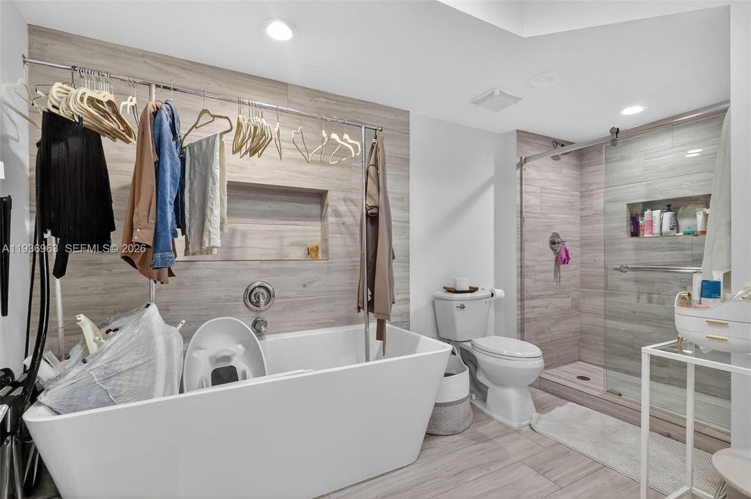 待售: $725,000 (3 贝兹, 2 浴室, 0 平方英尺)