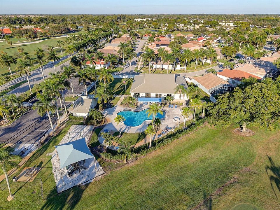 На продажу: $540,000 (3 спален, 2 ванн, 1849 Квадратных фут)