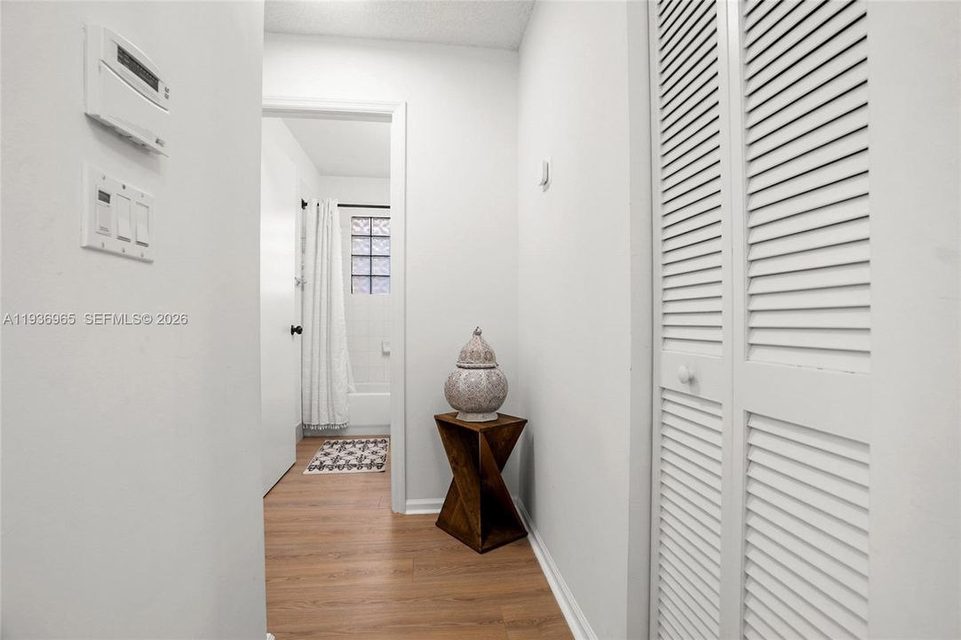 На продажу: $540,000 (3 спален, 2 ванн, 1849 Квадратных фут)